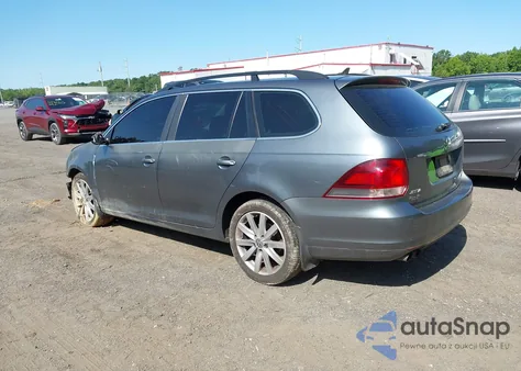 2013 Volkswagen Jetta Sportwagen 2.0L Tdi z USA, uszkodzony, nr VIN 3VWPL7AJ5DM683271